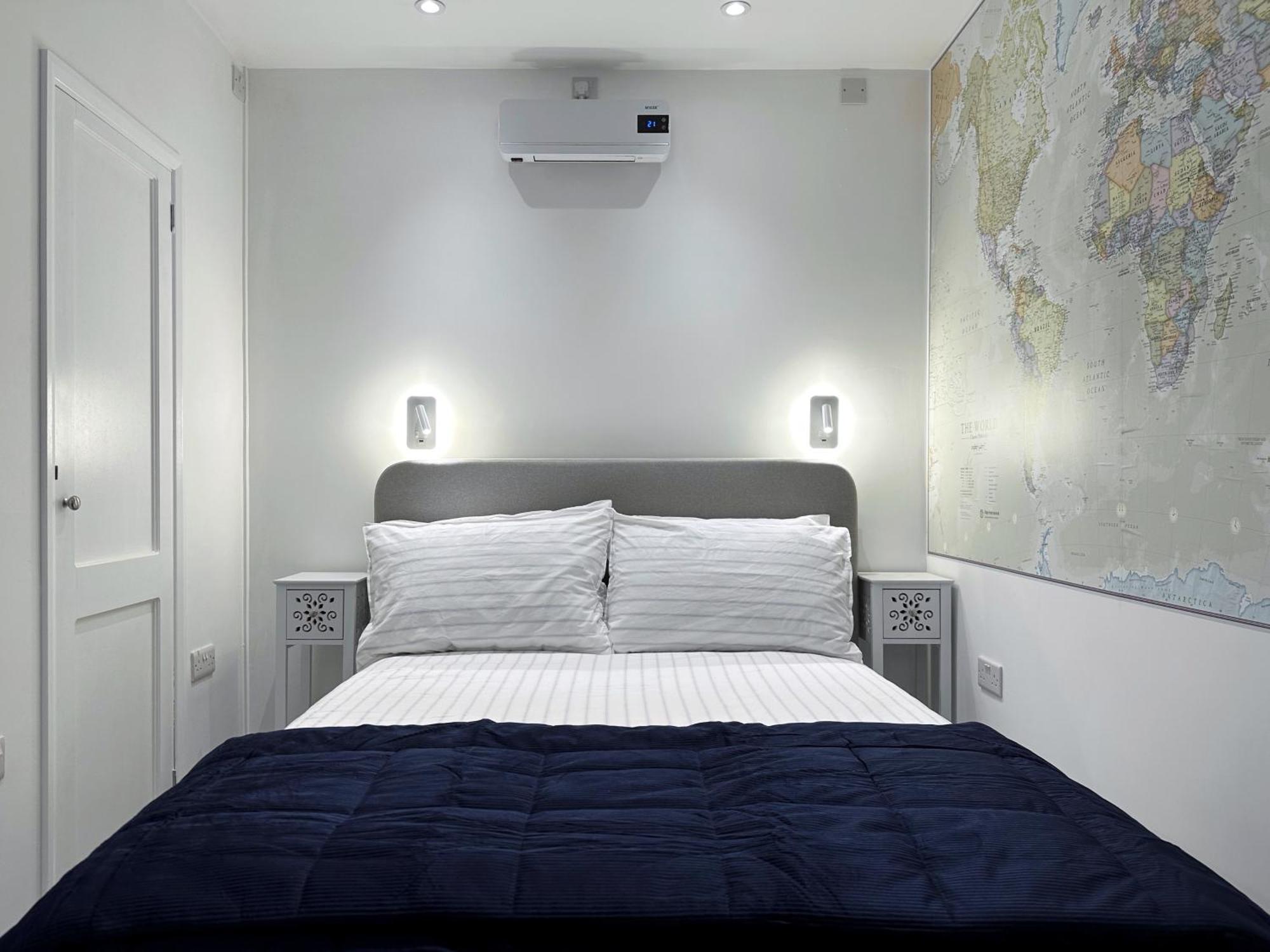 Kensington Studio Hosted By Airoperate Near Notting Hill - 1 Double Bed , 1 Sofa Bed, Ground Floor Apartment Via Private Entrance London Bagian luar foto