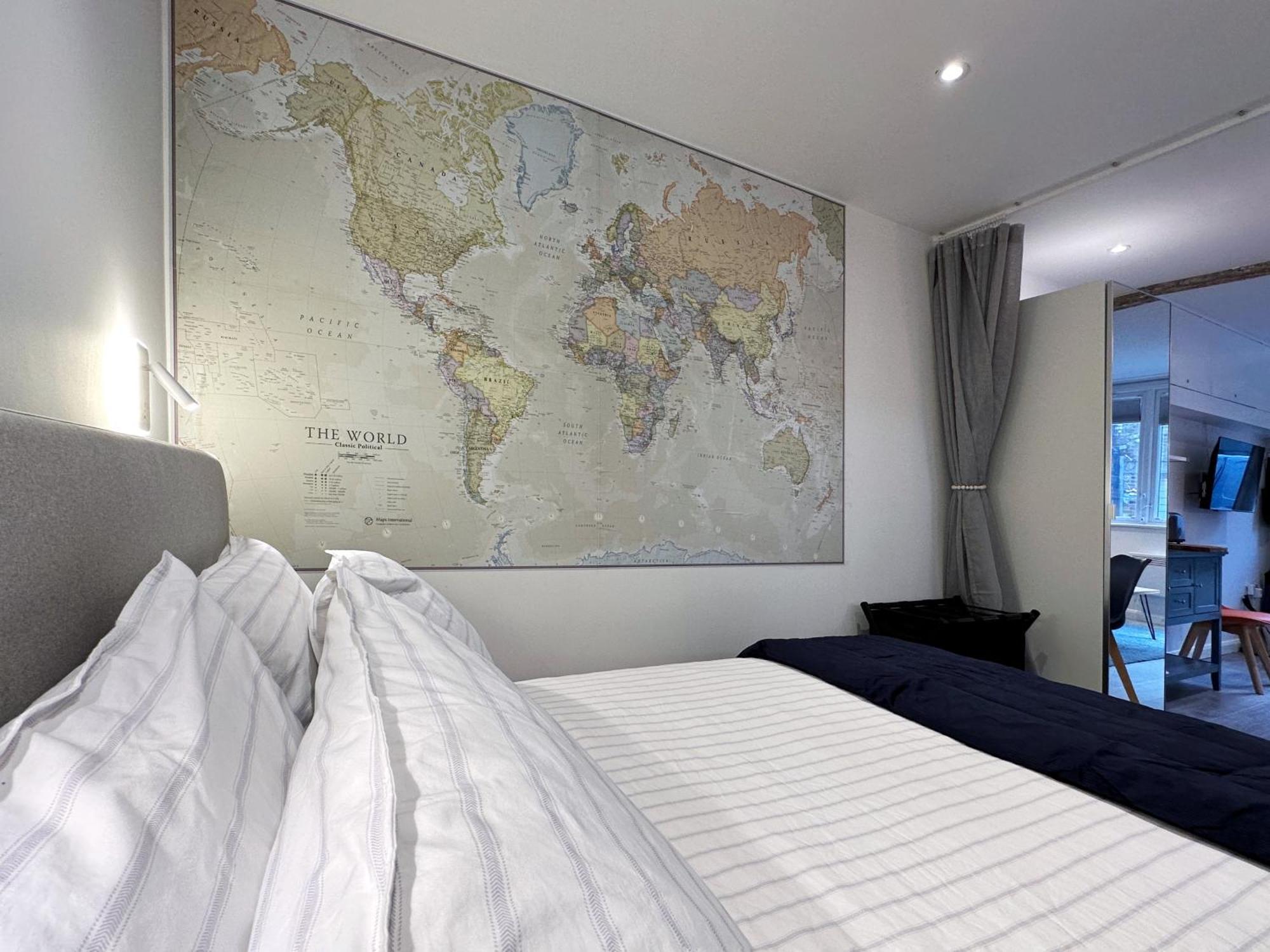 Kensington Studio Hosted By Airoperate Near Notting Hill - 1 Double Bed , 1 Sofa Bed, Ground Floor Apartment Via Private Entrance London Bagian luar foto